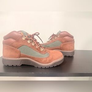 Boy’s size 5 field boots Timberland brown olive green beef broccoli Tims AB